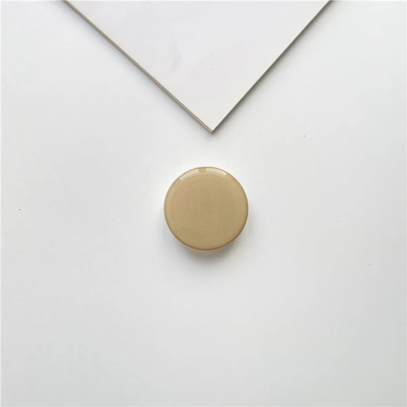 Popped Luxury Glossy Phone Socket for Phone Finger Ring Stand.